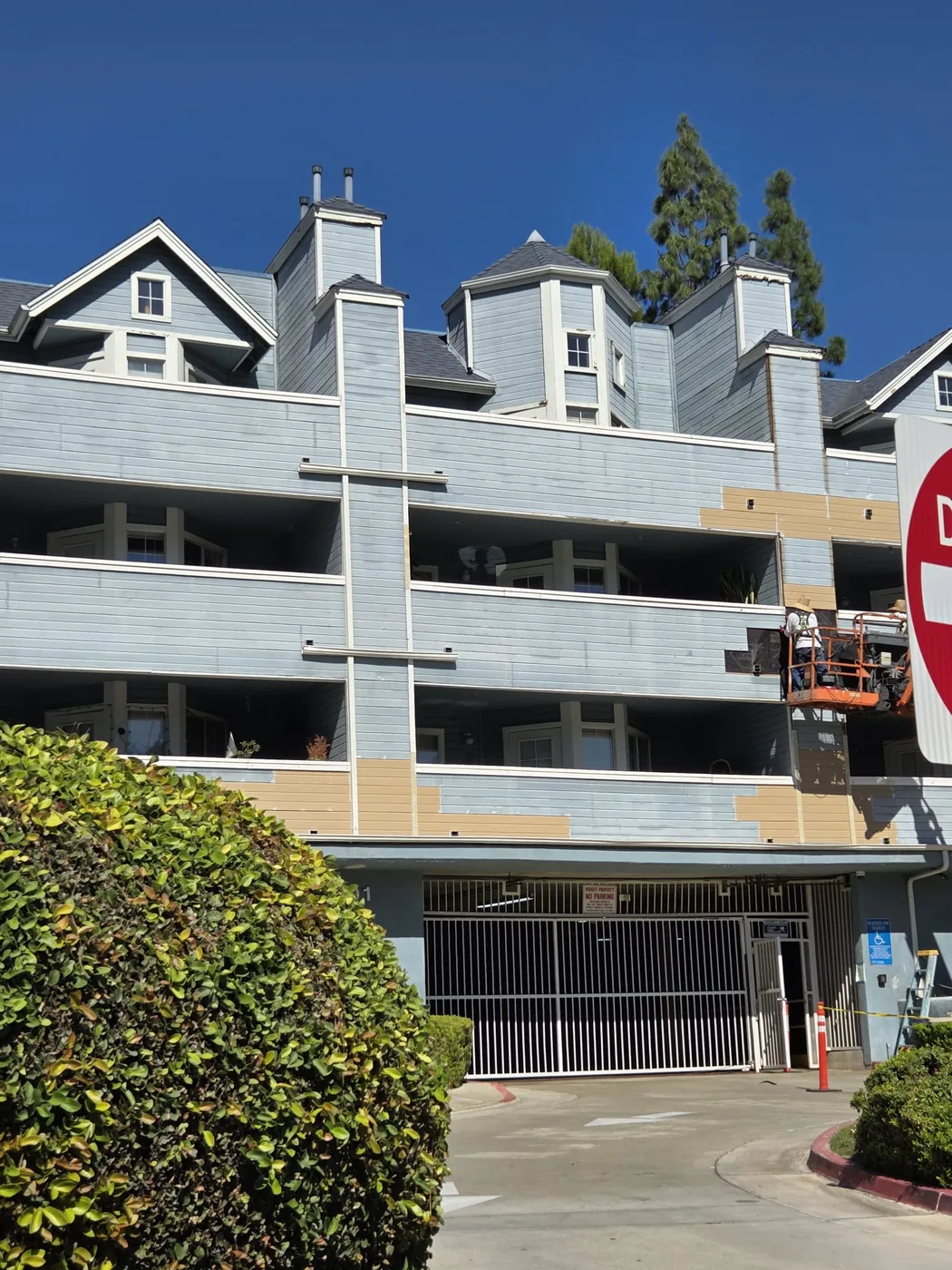 Apartment & HOA Painting in Downey